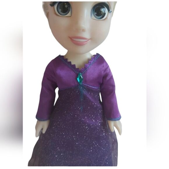 Disney Frozen 2 Into The Unknown Singing 14" Elsa Doll Musical Feature Lights - Picture 5 of 11
